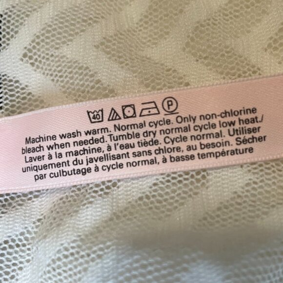 Victoria's Secret HipHugger White Chevron print black Piping trim Sheer Large - Picture 6 of 16